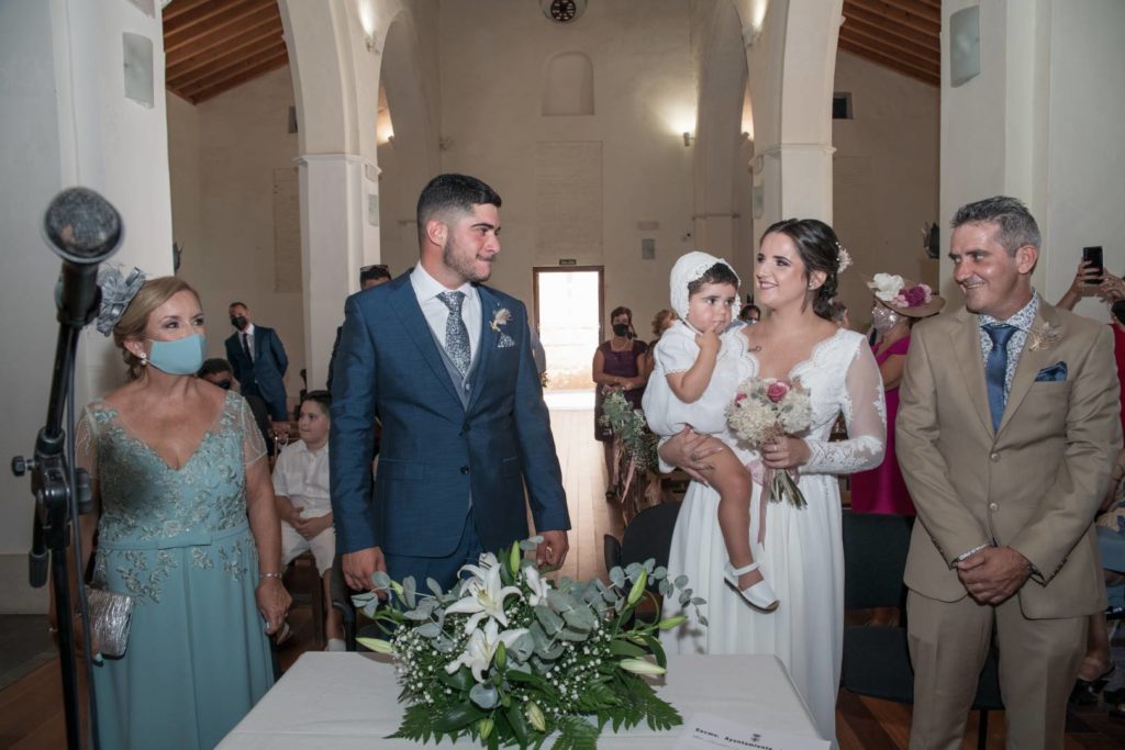 Boda Mari Carmen y Juan Miguel en Tarifa. Por Lovemomentsphotography fotografo de bodas y moda en sotogrande y campo de gibraltar